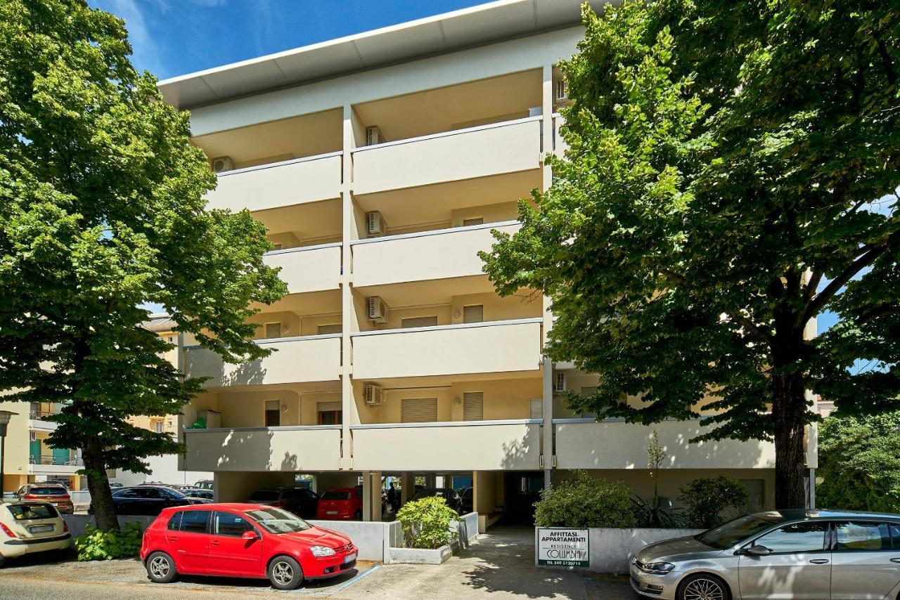 Columbia Aparthotel 3*
